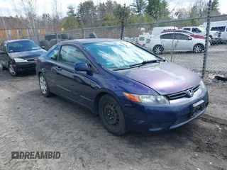 2007 Honda Civic Cpe LX with VIN 2HGFG12627H502786, listed as a IAAI auction lot 41875135 with 137,039 mi miles. Bid and sale history available at carsss.com. Image 1.