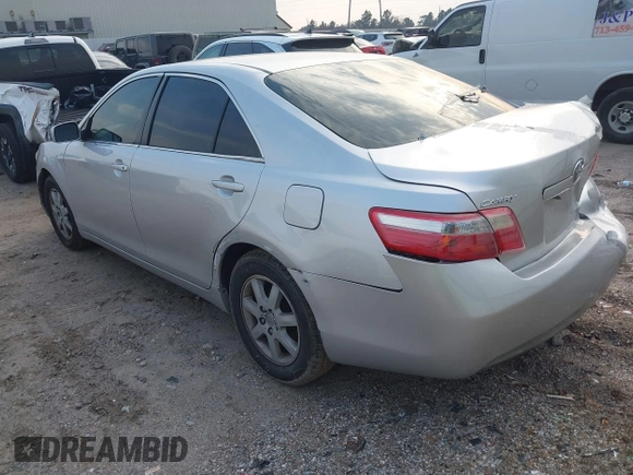 2008 Toyota Camry LE with VIN 4T4BE46K68R042236, listed as a IAAI auction lot 41692420 with 212,750 mi miles. Bid and sale history available at carsss.com. Image 3.
