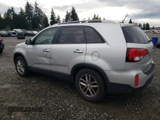 2014 Kia Sorento LX with VIN 5XYKT3A6XEG479517, listed as a Copart auction lot 86304724 with 138,067 mi miles and Clean Title. Bid and sale history available at carsss.com. Image 2.