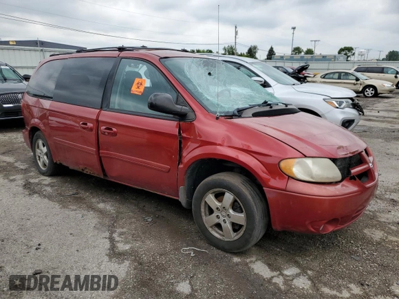 2005 Dodge Caravan SXT with VIN 2D4GP44L05R480918, listed as a Copart auction lot 58523645 with 212,535 mi miles and Salvage title. Bid and sale history available at DreamBid. Image 4.