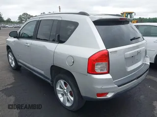2012 Jeep Compass Sport with VIN 1C4NJCBA5CD622424, listed as a IAAI auction lot 42211700 with 120,945 mi miles and . Bid and sale history available at carsss.com. Image 3.