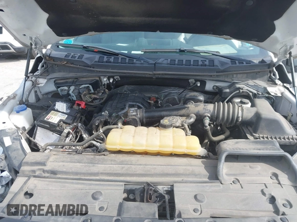 2018 Ford F-150 XL with VIN 1FTMF1EBXJFB94518, listed as a IAAI auction lot 41463535 with 137,037 mi miles. Bid and sale history available at carsss.com. Image 10.