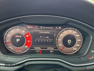 2018 Audi RS 5 z VIN WUAPWAF58JA903985, wystawiony jako Copart lot #49340143 z przebiegiem 74 299 mil mil oraz . Historia ofert i sprzedaży dostępna na DreamBid. Obrazek 8.