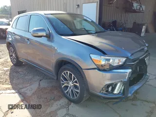 2018 Mitsubishi Outlander SE z VIN JA4AR3AW4JU006449, wystawiony jako IAAI lot #42159454 z przebiegiem 84 336 mil mil oraz . Historia ofert i sprzedaży dostępna na DreamBid. Obrazek 1.