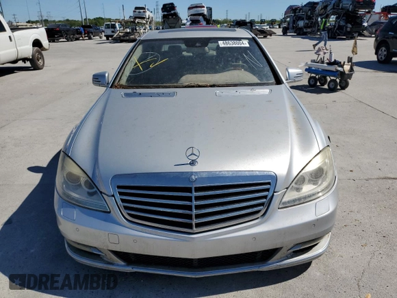2010 Mercedes-Benz S 400 with VIN WDDNG9FB4AA290503, listed as a Copart auction lot 68741204 with 75,223 mi miles and Salvage Title. Bid and sale history available at DreamBid. Image 5.