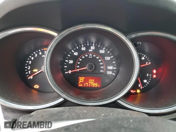 2013 Kia Sorento EX z VIN 5XYKUDA24DG411065, wystawiony jako Copart lot #55060245 z przebiegiem 171 799 mil mil oraz Czysty tytuł • Clean title. Historia ofert i sprzedaży dostępna na DreamBid. Obrazek 9.