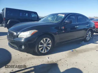 2014 Infiniti M37 with VIN JN1BY1AP2EM260101, listed as a Copart auction lot 82751744 with 142,099 mi miles and Salvage Title. Bid and sale history available at carsss.com. Image 1.