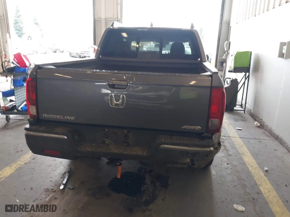 2017 Honda Ridgeline RTL-E with VIN 5FPYK3F73HB034764, listed as a IAAI auction lot 41146866 with 125,885 mi miles. Bid and sale history available at carsss.com. Image 16.
