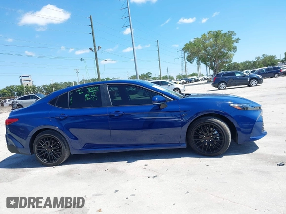 2025 Toyota Camry LE with VIN 4T1DAACK3SU104152, listed as a IAAI auction lot 42039337 with 1,423 mi miles and . Bid and sale history available at DreamBid. Image 13.