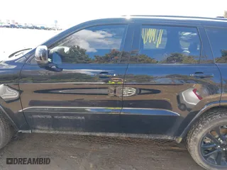2018 Jeep Grand Cherokee Laredo E with VIN 1C4RJFAG8JC453706, listed as a IAAI auction lot 41688655 with 116,965 mi miles. Bid and sale history available at carsss.com. Image 15.