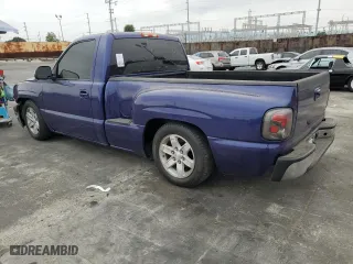 2000 Chevrolet Silverado 1500 with VIN 1GCEC14W3YZ282644, listed as a Copart auction lot 75005224 with 151,319 mi miles and Salvage Title. Bid and sale history available at carsss.com. Image 2.