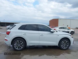 2023 Audi Q5 S line Premium Plus with VIN WA1EABFY3P2122520, listed as a IAAI auction lot 42179826 with 23,020 mi miles and . Bid and sale history available at DreamBid. Image 14.