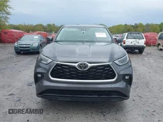 2022 Toyota Highlander LE with VIN 5TDBZRBH8NS594816, listed as a IAAI auction lot 41892825 with 49,229 mi miles and . Bid and sale history available at DreamBid. Image 12.