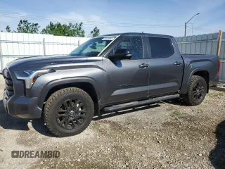 2024 Toyota Tundra Limited z VIN 5TFWA5DB5RX219590, wystawiony jako Copart lot #58030665 z przebiegiem 8 969 mil mil oraz Czysty tytuł • Clean title. Historia ofert i sprzedaży dostępna na DreamBid. Obrazek 1.