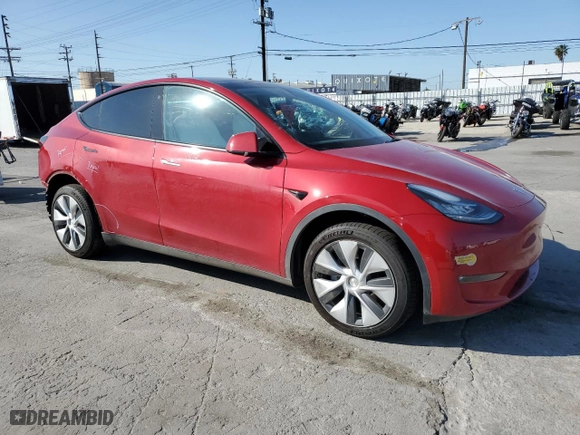 2022 Tesla Model Y Long Range with VIN 7SAYGDEE3NF318359, listed as a Copart auction lot 51861925 with 0 mi miles and Salvage Title. Bid and sale history available at carsss.com. Image 4.