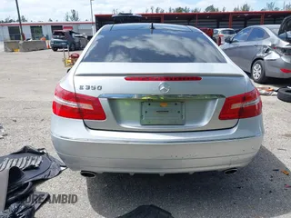 2013 Mercedes-Benz E 350 with VIN WDDKJ5KB3DF199684, listed as a IAAI auction lot 42160900 with 134,811 mi miles and . Bid and sale history available at DreamBid. Image 15.