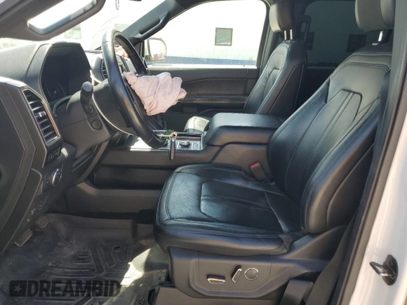 2018 Ford Expedition Max Limited with VIN 1FMJK2AT8JEA16174, listed as a Copart auction lot 58076105 with 151,165 mi miles and Salvage title. Bid and sale history available at DreamBid. Image 7.