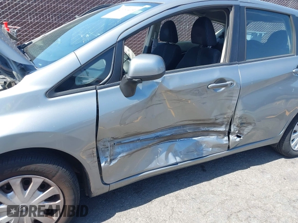 2014 Nissan Note S with VIN 3N1CE2CP6EL421124, listed as a IAAI auction lot 42161409 with 111,347 mi miles and . Bid and sale history available at DreamBid. Image 6.