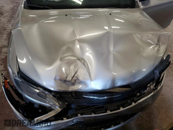 2015 Chrysler 200 S with VIN 1C3CCCBG7FN711906, listed as a Copart auction lot 70370874 with 102,033 mi miles and Clean Title. Bid and sale history available at DreamBid. Image 13.