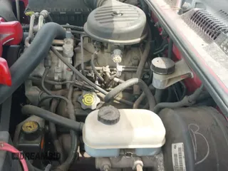 1999 Dodge Dakota SLT z VIN 1B7GL22X2XS129464, wystawiony jako IAAI lot #41975506 z przebiegiem 99 437 mil mil oraz . Historia ofert i sprzedaży dostępna na DreamBid. Obrazek 18.