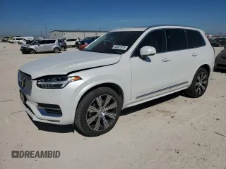 2021 Volvo XC90 Inscription with VIN YV4A22PLXM1702592, listed as a Copart auction lot 46461975 with 42,454 mi miles and Salvage Title. Bid and sale history available at carsss.com. Image 1.