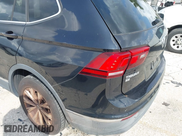 2018 Volkswagen Tiguan SEL с VIN 3VV3B7AX0JM178597, выставлен на аукционе IAAI как лот 42736122 с пробегом 44 879 миль миль и . История ставок и продаж доступна на DreamBid. Изображение 14.