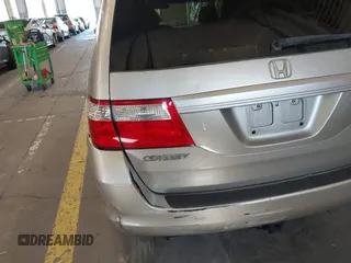 2006 Honda Odyssey EX с VIN 5FNRL38486B428173, выставлен на аукционе IAAI как лот 42385673 с пробегом 196 938 миль миль и . История ставок и продаж доступна на DreamBid. Изображение 12.