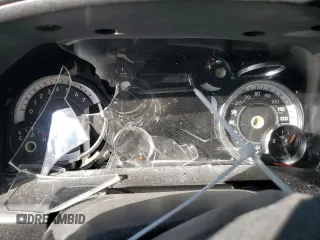 2017 Ram 1500 SLT z VIN 1C6RR6TT1HS730349, wystawiony jako Copart lot #46848385 z przebiegiem Nie podano mil oraz Szkoda całkowita • Salvage title. Historia ofert i sprzedaży dostępna na DreamBid. Obrazek 9.