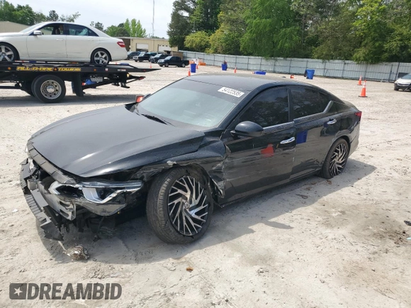 2019 Nissan Altima S z VIN 1N4BL4BV1KC148441, wystawiony jako Copart lot #54122535 z przebiegiem 129 240 mil mil oraz Szkoda całkowita • Salvage title. Historia ofert i sprzedaży dostępna na DreamBid. Obrazek 1.