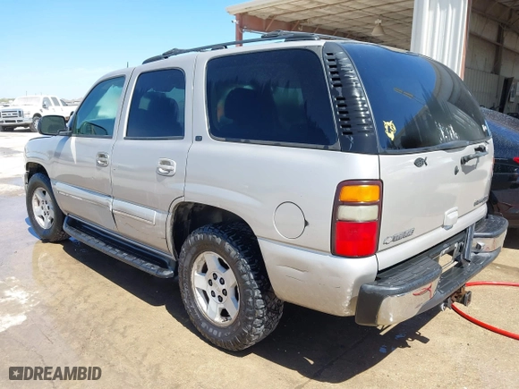2004 Chevrolet Tahoe LT with VIN 1GNEC13Z94R203331, listed as a IAAI auction lot 41799844 with 266,669 mi miles. Bid and sale history available at carsss.com. Image 3.