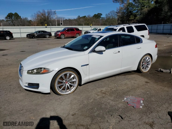 2015 Jaguar XF I4 T Premium with VIN SAJWA0FS4FPU43236, listed as a Copart auction lot 87675225 with 0 mi miles and Salvage Title. Bid and sale history available at carsss.com. Image 1.