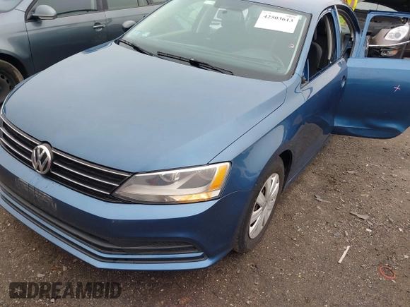 2015 Volkswagen Jetta S with VIN 3VW2K7AJ0FM347625, listed as a IAAI auction lot 42503613 with 92,587 mi miles and . Bid and sale history available at DreamBid. Image 2.