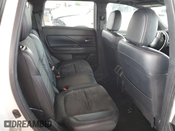 2020 Mitsubishi Outlander SE with VIN JA4AD3A30LZ039104, listed as a Copart auction lot 55775925 with Not provided miles and Clean title. Bid and sale history available at DreamBid. Image 10.