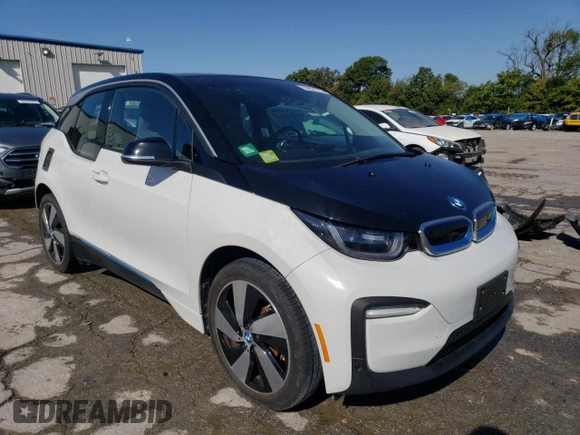 2019 BMW i3 with VIN WBY8P2C51K7D21073, listed as a Copart auction lot 68801733 with 27,386 mi miles. Bid and sale history available at carsss.com. Image 4.