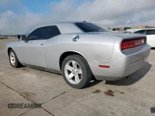 2012 Dodge Challenger SXT Plus z VIN 2C3CDYAGXCH124857, wystawiony jako Copart lot #58558045 z przebiegiem 188 345 mil mil oraz Czysty tytuł • Clean title. Historia ofert i sprzedaży dostępna na DreamBid. Obrazek 2.