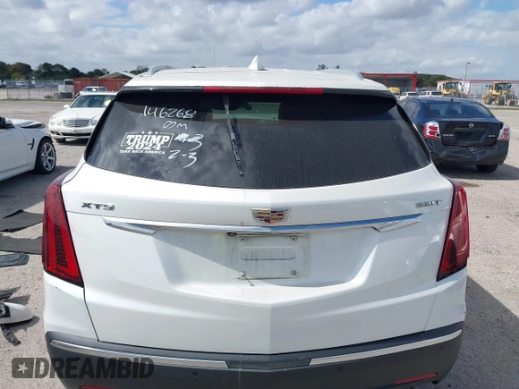 2021 Cadillac XT5 FWD Luxury with VIN 1GYKNAR40MZ146268, listed as a IAAI auction lot 41522802 with 61,775 mi miles. Bid and sale history available at carsss.com. Image 17.