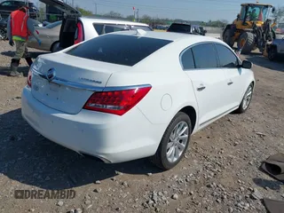 2016 Buick LaCrosse Leather with VIN 1G4GB5G33GF112574, listed as a IAAI auction lot 41995535 with 98,553 mi miles. Bid and sale history available at carsss.com. Image 4.