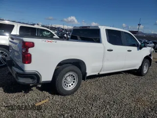 2023 Chevrolet Silverado 1500 with VIN 3GCPDAEK0PG115318, listed as a Copart auction lot 47929095 with 39,010 mi miles and Salvage Title. Bid and sale history available at DreamBid. Image 3.