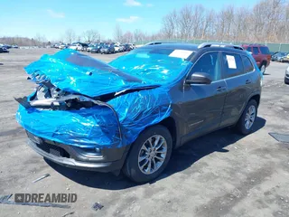 2020 Jeep Cherokee Altitude with VIN 1C4PJMLB3LD584911, listed as a IAAI auction lot 41921146 with 47,293 mi miles. Bid and sale history available at carsss.com. Image 17.