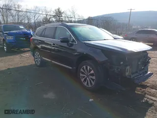 2017 Subaru Outback Touring with VIN 4S4BSATC5H3306731, listed as a IAAI auction lot 41678117 with 117,306 mi miles. Bid and sale history available at carsss.com. Image 1.