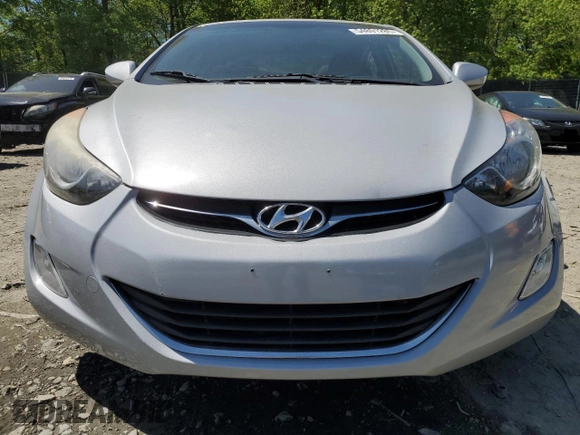 2012 Hyundai Elantra Limited z VIN 5NPDH4AE2CH086382, wystawiony jako Copart lot #54891285 z przebiegiem 138 181 mil mil oraz Szkoda całkowita • Salvage title. Historia ofert i sprzedaży dostępna na DreamBid. Obrazek 5.