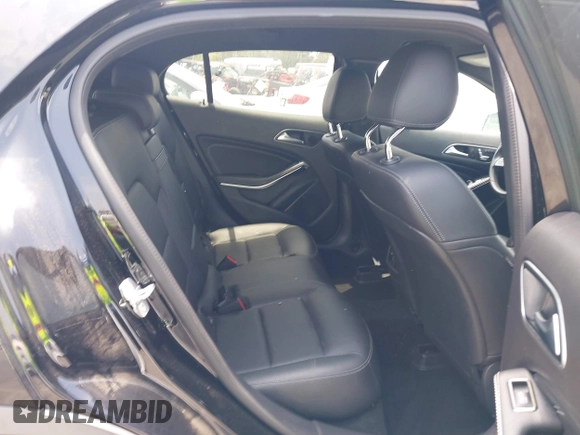 2018 Mercedes-Benz GLA 250 z VIN WDCTG4EB6JJ416313, wystawiony jako IAAI lot #42489881 z przebiegiem 61 056 mil mil oraz . Historia ofert i sprzedaży dostępna na DreamBid. Obrazek 8.