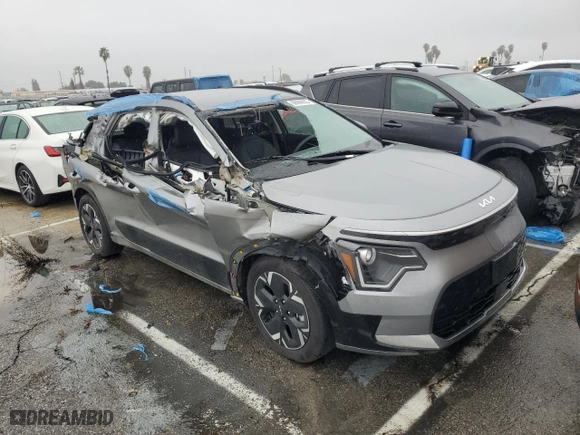2023 Kia Niro EV Wind with VIN KNDCR3L10P5028225, listed as a Copart auction lot 66686833 with 893 mi miles and Salvage Title. Bid and sale history available at carsss.com. Image 4.