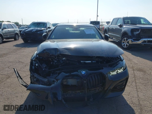 2023 BMW 4 Series 430i xDrive with VIN WBA73AP00PCM82945, listed as a IAAI auction lot 42470151 with 9,862 mi miles and . Bid and sale history available at DreamBid. Image 12.