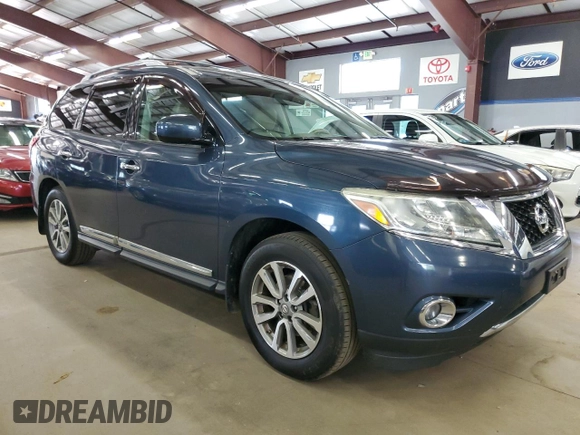 2014 Nissan Pathfinder S with VIN 5N1AR2MM2EC620501, listed as a Copart auction lot 63550185 with 242,128 mi miles and Clean title. Bid and sale history available at DreamBid. Image 4.
