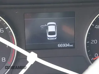 2021 Kia Forte LXS с VIN 3KPF24AD5ME378373, выставлен на аукционе IAAI как лот 42117497 с пробегом 66 934 миль миль и . История ставок и продаж доступна на DreamBid. Изображение 7.