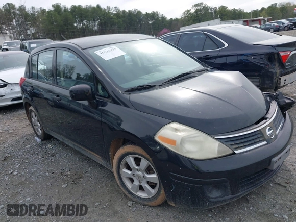 2008 Nissan Versa 1.8 S with VIN 3N1BC13E28L418722, listed as a IAAI auction lot 41836195 with 174,152 mi miles. Bid and sale history available at carsss.com. Image 1.