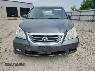 2010 Honda Odyssey EX z VIN 5FNRL3H40AB113165, wystawiony jako Copart lot #59982835 z przebiegiem 206 045 mil mil oraz Nie do naprawy • Non repairable. Historia ofert i sprzedaży dostępna na DreamBid. Obrazek 5.