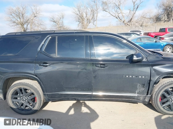 2021 Chevrolet Traverse Premier with VIN 1GNEVKKW3MJ235469, listed as a IAAI auction lot 40987307 with 40,819 mi miles. Bid and sale history available at carsss.com. Image 13.