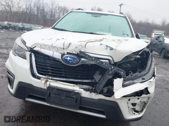 2019 Subaru Forester Touring with VIN JF2SKAWC3KH555900, listed as a IAAI auction lot 41558281 with 138,351 mi miles. Bid and sale history available at carsss.com. Image 18.